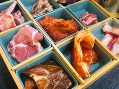 -烤路里·韩国品质自助烤肉(石路天虹4号店)
