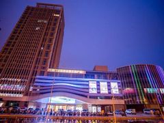 -大摩华尔街生活广场
