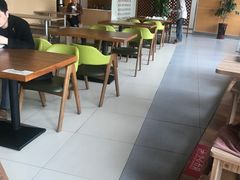 -感恩心素食馆(百世广场店)