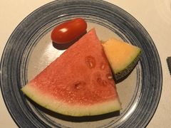 -八府香鸭·啫啫煲(华山路店)