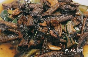 Eel and Cucumber Stir-fry