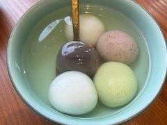 -缸鸭狗(天一广场店)