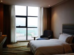 -兴芮温泉度假区