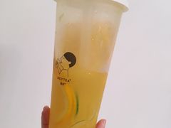 满杯橙子-喜茶(上海正大广场店)