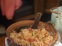 老广腊味煲仔饭-大榕树下顺德菜(融创茂店)