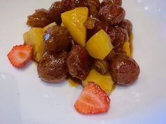 菠萝咕噜肉-有璟阁港式餐厅(国贸商城店)