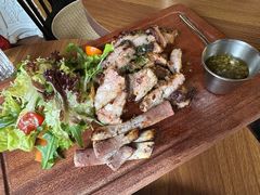 -LESCEDARS Brasserie Bistro香柏树