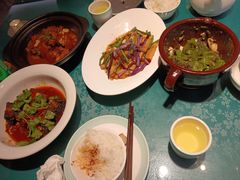 -呷湘厨·家宴·鱼汤捞饭(津南店)