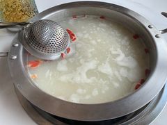 -马家斑.鲜鱼火锅(松湖万科店)