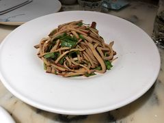 鸡蛋干-梁家大院•农家菜(昆山会展中心店)