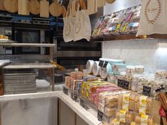 面包甜点陈列柜-早安巴黎(四季坊店)