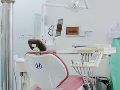 -海南口腔医院(国贸门诊部)