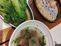 -馋三尺蟹粉小笼(人民广场店)