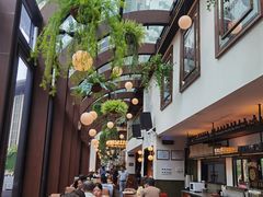 -COMMUNE·X幻师(福田COCOPark店)