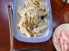-菌之家·专业纯野生菌火锅·特色炒菌