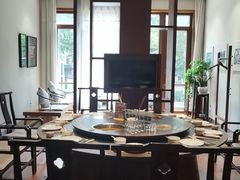 -黔蘑菇四季餐厅(观山湖店)