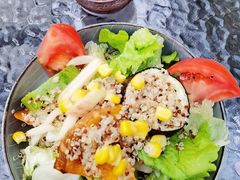 和风什锦蔬菜色拉-玛格萝妮比萨屋(四平店)