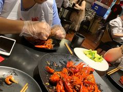 -沪小胖小龙虾(淮海中路旗舰店)