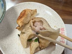 -胡记锅贴·沪上游子老鸭粉丝汤(太原路店)