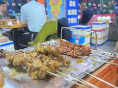 -喝丢一只鞋海鲜烧烤·海肠捞饭(文体街店)