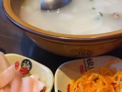 -富正毅三下锅·湘西韵味(天门山索道店)