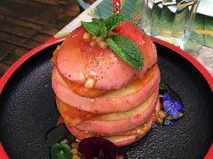 酸梅酱苹果猪颈肉-大树餐厅(红旗街万达店)