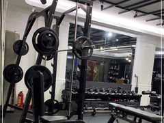 -简·无界健身工作室·运动康复·体态(石厦店)