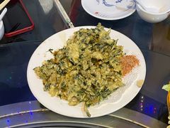炸香椿芽-姥家大锅台水库渔家