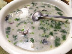 鱼片皮蛋汤-西大酒店