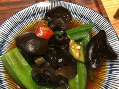 醋椒秋葵木耳-小满手工粉(上海月星环球港店)
