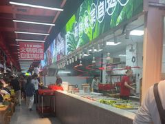 -养牛邓·潮汕牛肉海鲜自助火锅(广州店)