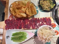 -南城十里潮汕鲜牛火锅·鲜虾生滚粥(融汇老商埠店)