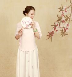 -北京七彩云南翡翠珠宝旗舰店(月坛店)