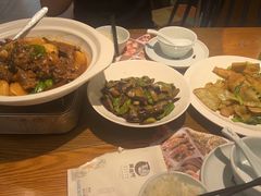 -黄泥岗·地道湖北菜(奥特莱斯店)