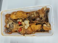 -湖南人家湘菜馆(镇江路店)