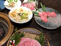 -山川小町·极番烧肉(新地假日广场店)