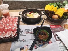 -呷哺呷哺(新世界百货望京店)