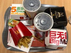-麦当劳(民盈·国贸城店)