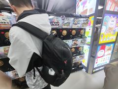 -扭扭城(王府井喜悦购物中心店)