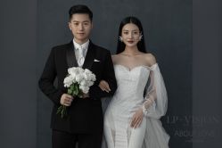 -乐派诗婚纱摄影