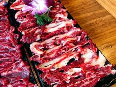 -牛村来人潮汕牛肉火锅(西单店)