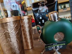 -星巴克(大宁店)