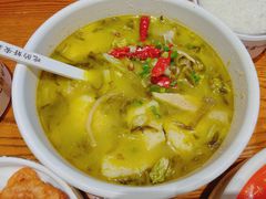 -渝是乎川渝小炒(新世界百货望京店)