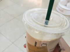 -星巴克臻选(莘庄仲盛店)