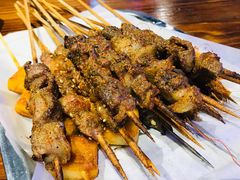 小腰-马路牙子地桌烤肉(工体店)