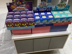 -泡泡玛特POPMART(上海环球港店)