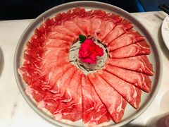雪花牛舌-煲宫猪肚鸡(晶品店)