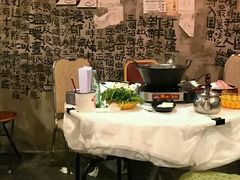 -鲜入围煮花胶鸡海鲜火锅