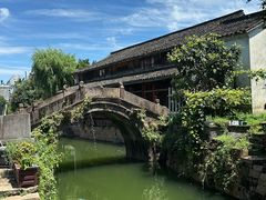 -丝绸小镇荻港古村