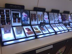 -miomi米欧米隐形眼镜(领展购物广场·中关村店)